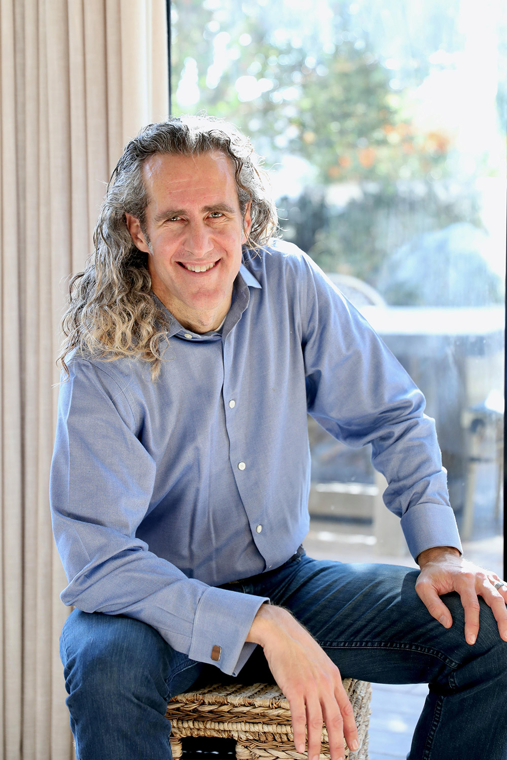 Dr. David Wallis